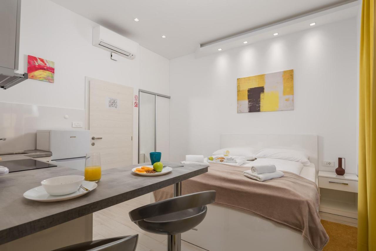 Lux Apartments Rijeka Exterior photo